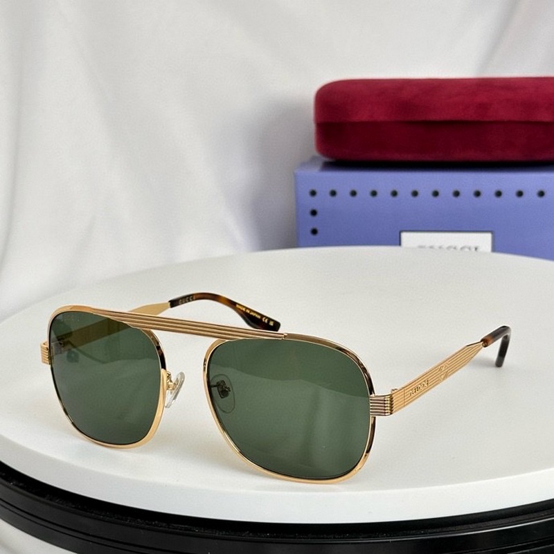 Gucci Sunglasses 102